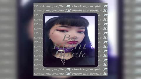 Snapshot of darkling_b chatting on June 15, 4:15 am Camila online show from June 15, 4:15 am