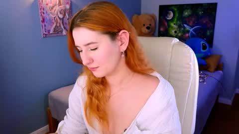 darkmoon____ online show from November 1, 2:19 pm