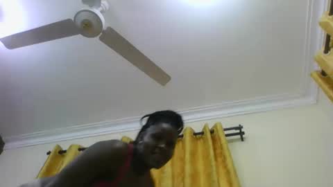 Snapshot of darknipples2 chatting on October 6, 8:56 am SHANICE online show from October 6, 8:56 am