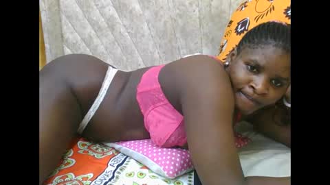 SHANICE online show from November 16, 1:44 am