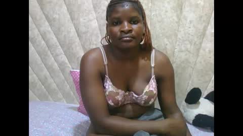 SHANICE online show from May 9, 8:25 pm