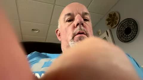 darknite083072 online show from October 5, 12:36 pm