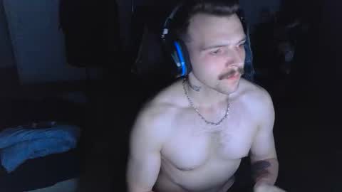 darknovelclown online show from March 24, 1:54 am