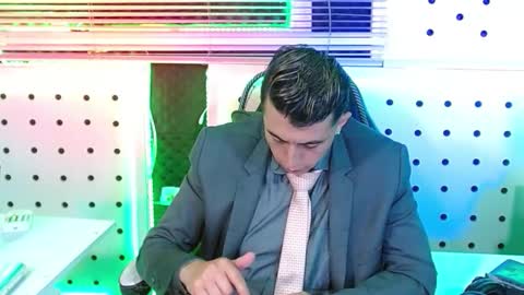 DARKO0717 online show from November 20, 5:45 pm