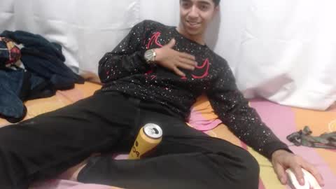 darkr_ider online show from May 7, 2:17 am