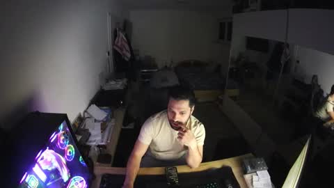 Snapshot of darkschneider_ chatting on December 1, 12:48 am darkschneider_ online show from December 1, 12:48 am