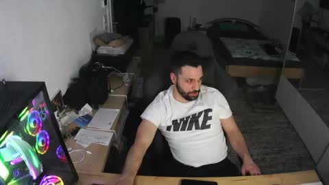 Snapshot of darkschneider_ chatting on February 13, 11:45 pm darkschneider_ online show from February 13, 11:45 pm