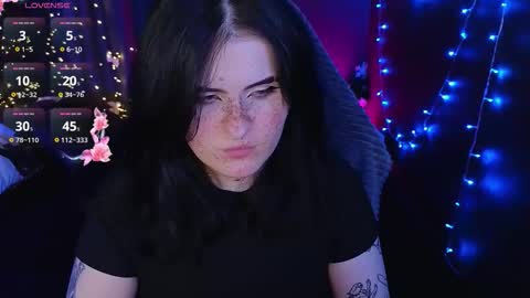 Shine online show from December 13, 8:36 pm