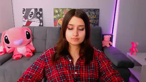 Amelie online show from May 1, 7:07 pm