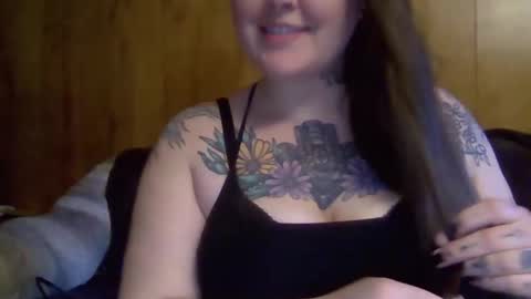 Snapshot of darkstardaisy chatting on March 6, 2:24 pm Daisy online show from March 6, 2:24 pm