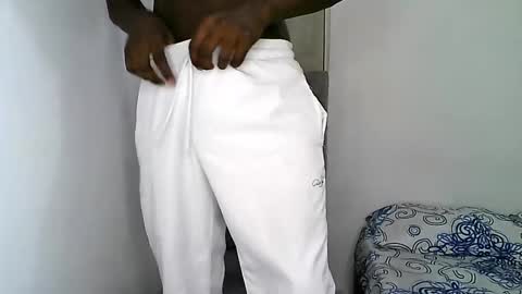 Darktemp  online show from December 20, 3:35 am