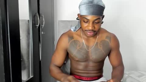 Darktemp  online show from March 19, 2:15 am