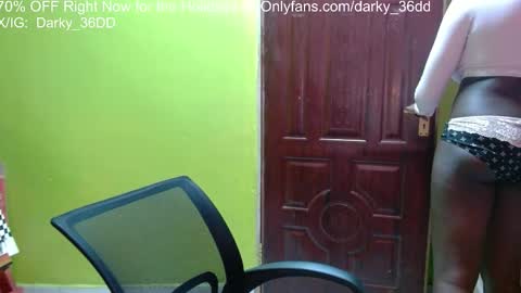 Snapshot of darky_36dd chatting on February 6, 10:40 am exclusive sexual content -- IGTwitterX darky 32dd online show from February 6, 10:40 am