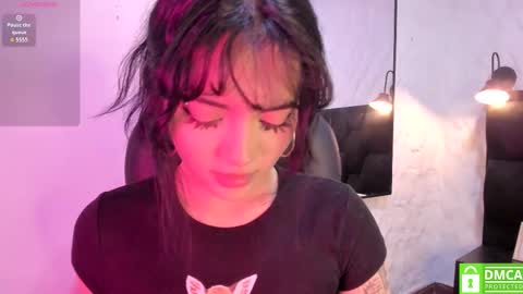 Snapshot of darky_doll chatting on March 21, 12:48 am Darky Doll online show from March 21, 12:48 am