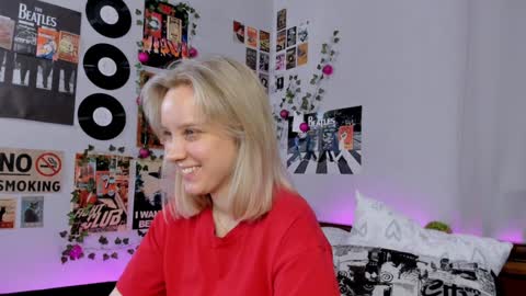 lina online show from January 14, 8:37 pm