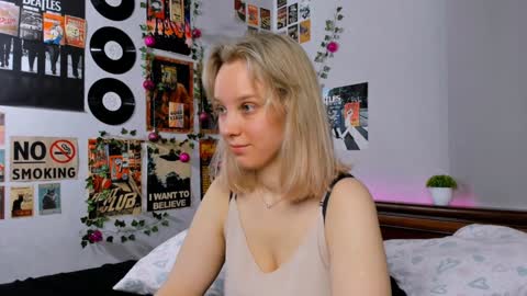 lina online show from January 28, 8:26 pm