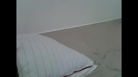 darling_ella online show from March 17, 5:33 am