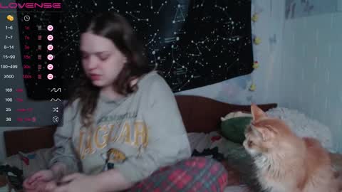 Snapshot of darling_tony18 chatting on December 17, 8:15 pm darling_tony18 online show from December 17, 8:15 pm