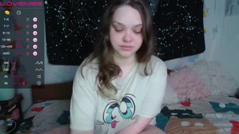 Snapshot of darling_tony18 chatting on February 6, 12:52 pm darling_tony18 online show from February 6, 12:52 pm