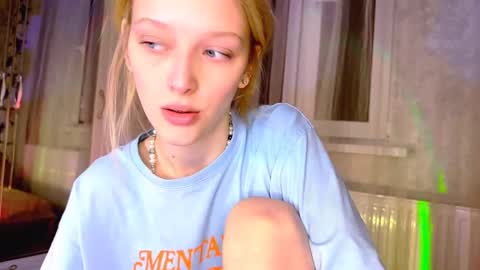 D online show from March 4, 2:53 pm