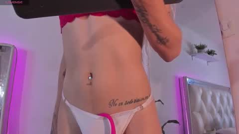 darlyn_tenderhot__ online show from February 2, 1:54 pm