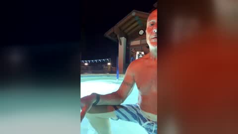 Snapshot of darrekg chatting on March 23, 4:16 am darrekg online show from March 23, 4:16 am