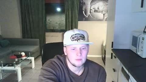 Dario online show from January 31, 7:11 pm