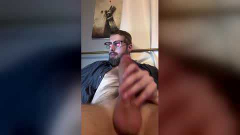 darthwesro online show from February 3, 6:22 am