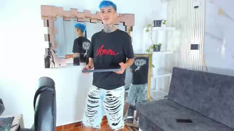 Snapshot of darwin_ggh chatting on November 25, 7:41 am darwin_ggh online show from November 25, 7:41 am