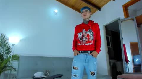 Snapshot of darwin_ggh chatting on November 30, 7:45 am darwin_ggh online show from November 30, 7:45 am