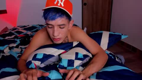 Snapshot of darwin_ggh chatting on February 1, 9:46 pm darwin_ggh online show from February 1, 9:46 pm