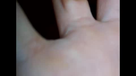 Snapshot of darwin_ggh chatting on February 11, 10:42 am darwin_ggh online show from February 11, 10:42 am