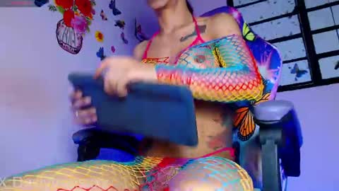 Dasly online show from June 25, 2:11 am