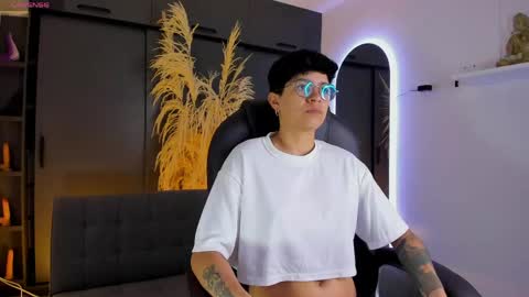 Dass Roman online show from April 1, 7:22 pm