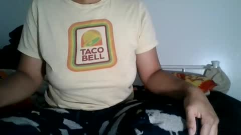 Snapshot of daszler chatting on March 12, 6:55 pm Daszler online show from March 12, 6:55 pm