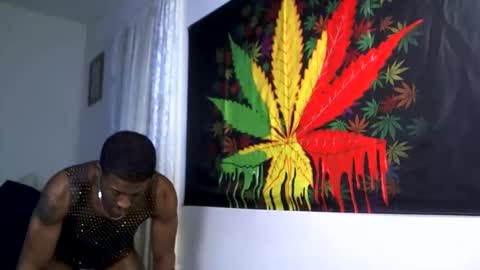 Snapshot of dathroatbunny chatting on January 17, 1:21 am BeyJackson online show from January 17, 1:21 am