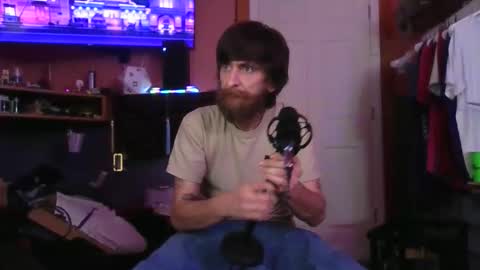 Snapshot of datitude chatting on March 31, 5:19 am datitude online show from March 31, 5:19 am