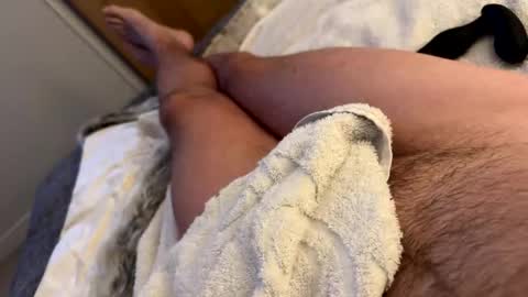 DAVE online show from April 4, 8:39 pm