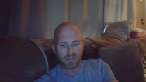 Snapshot of dave8404 chatting on November 3, 8:43 pm Dave online show from November 3, 8:43 pm