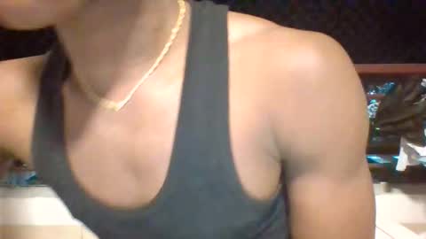 dave_blackcock831930 online show from May 16, 12:07 am