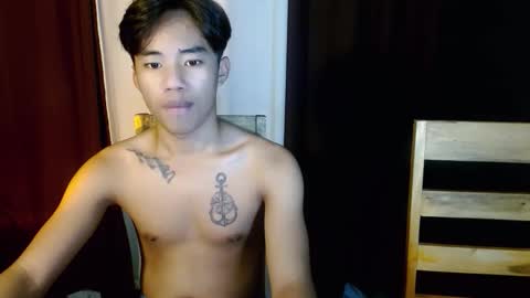 dave_boyyy online show from February 25, 10:58 am