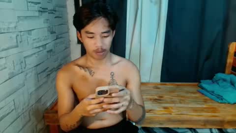 dave_boyyy online show from May 5, 8:11 am
