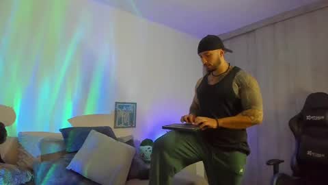 DAVE MAX online show from November 7, 3:50 am