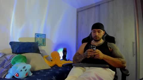 DAVE MAX online show from March 18, 2:15 am