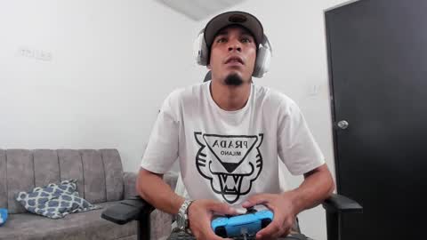 dave online show from October 3, 3:25 am