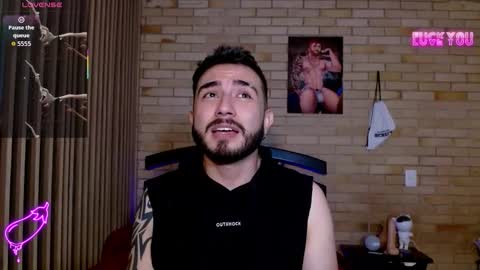 Snapshot of dave_wolf7 chatting on March 7, 1:35 am Dave Wolf online show from March 7, 1:35 am