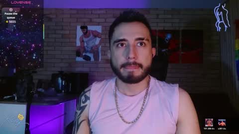 Snapshot of dave_wolf7 chatting on March 27, 3:45 pm Dave Wolf online show from March 27, 3:45 pm