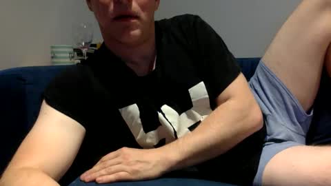 Snapshot of daveb709709709 chatting on November 10, 2:54 am daveb709709709 online show from November 10, 2:54 am