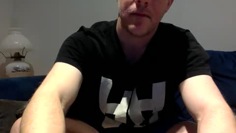 Snapshot of daveb709709709 chatting on February 14, 3:25 am daveb709709709 online show from February 14, 3:25 am