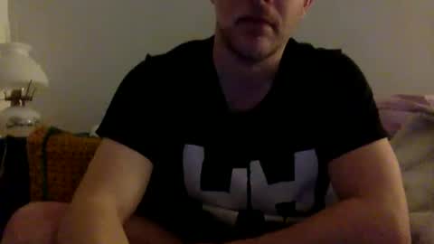 Snapshot of daveb709709709 chatting on February 20, 2:41 am daveb709709709 online show from February 20, 2:41 am